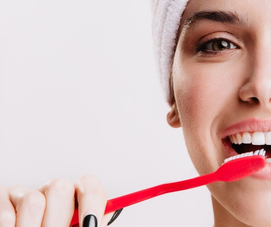 Come intervenire sui denti sensibili in estate Centro Dentistico Petreni Bianciardi